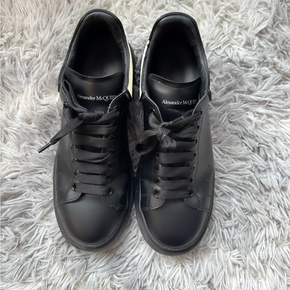 Alexander McQueen Black and White Sneakers - Picture 3 of 3